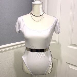 “Emily” Shirt Sleeve Bodysuit💕✨